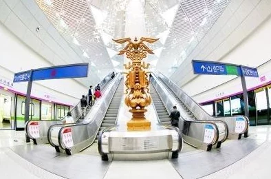 地铁逃生中，蓝图和航拍图，哪个更值钱？